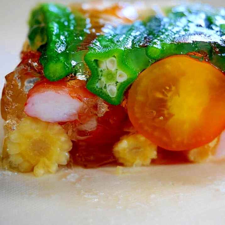 見た目にも涼しい 夏野菜と海老のテリーヌ レシピ 作り方 By Oppeke22 楽天レシピ